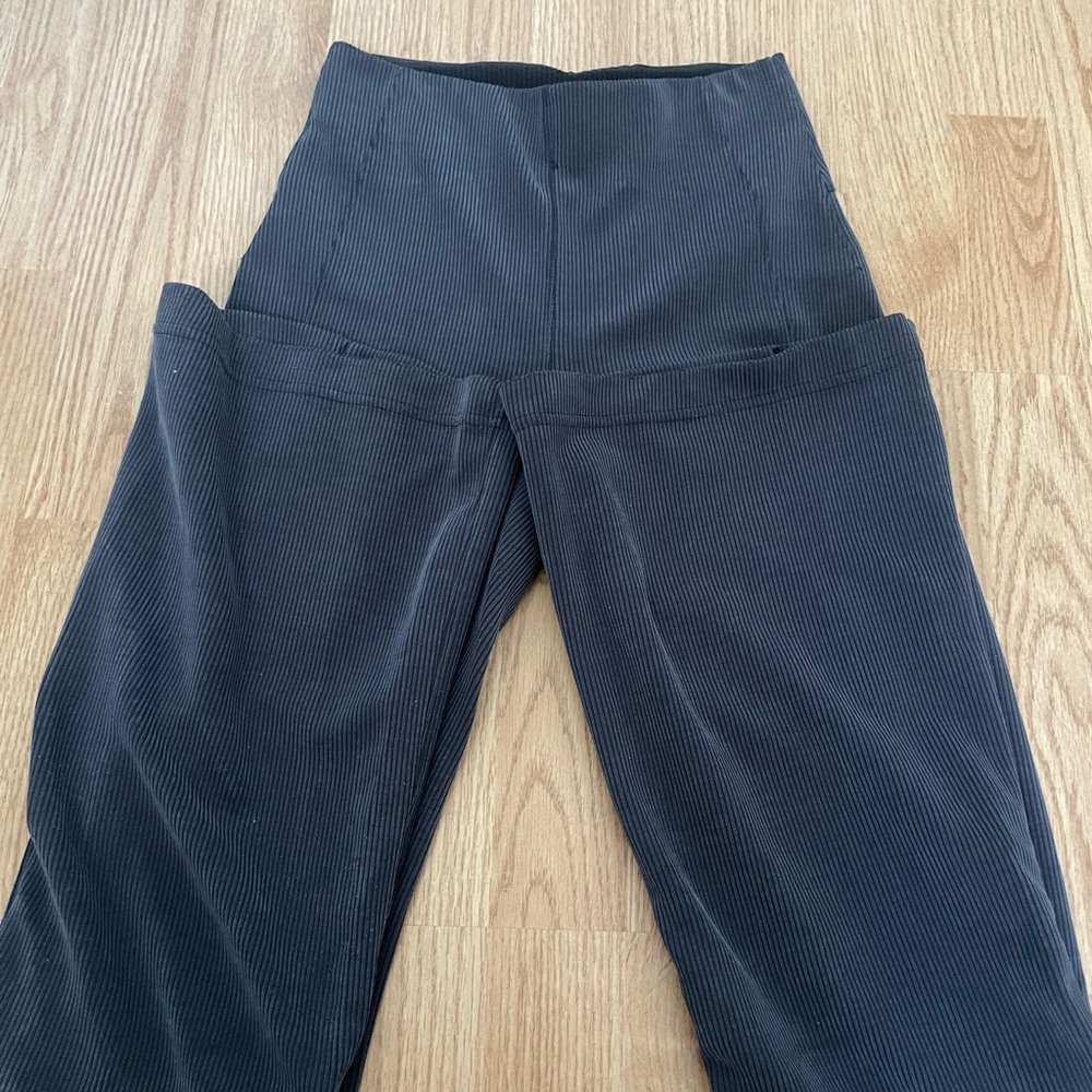 High-Waisted lulu leggings